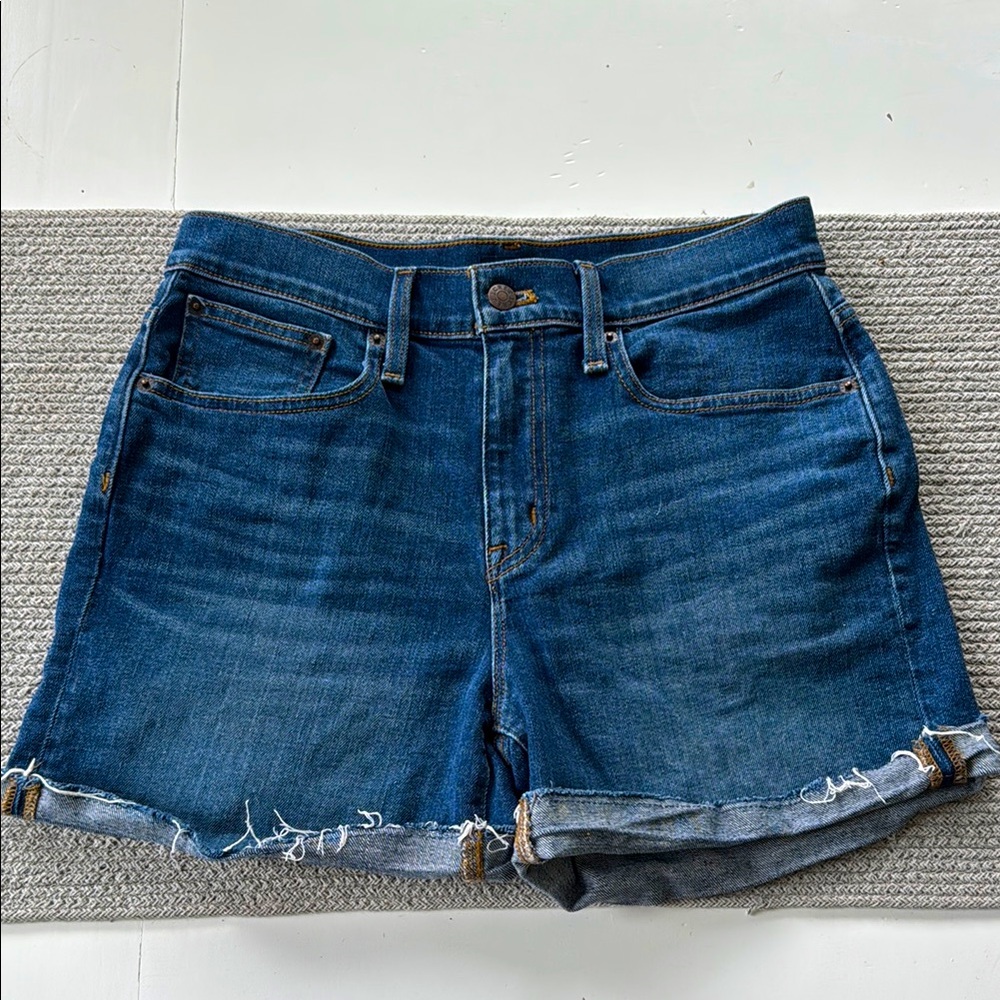 J. Crew Classic Medium Blue Rinse Denim Cut Off Jean Shorts Size 26